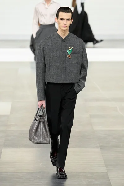 Look 39